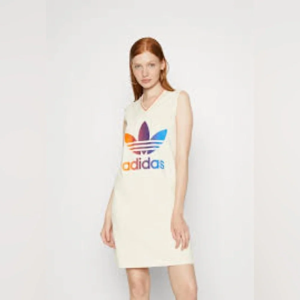 Nwt; ADIDAS ADICOLOR 70S V-NECK DRESS 🔸 - Picture 1 of 14